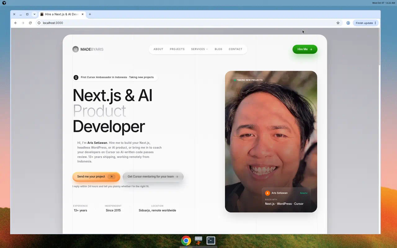 Halaman utama madebyaris.com setelah upgrade ke Next.js 16.4.0